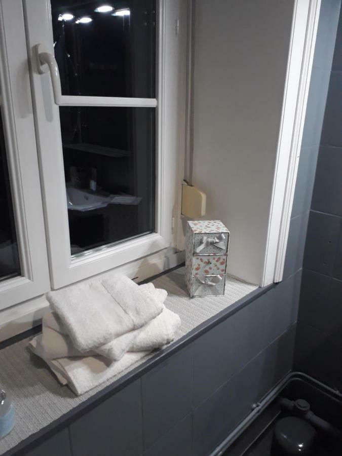 L'Escale Du XIX Eme Hotel Lillers Ngoại thất bức ảnh